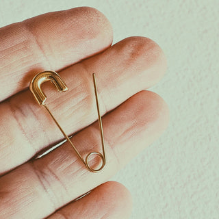 18 kt gold plated safety pin clip earrings