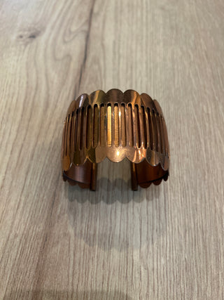 Scalloped copper cuff