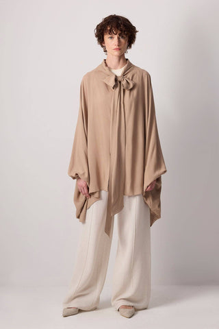DRAPED TURTLENECK VISCOSE KIMONO TOP