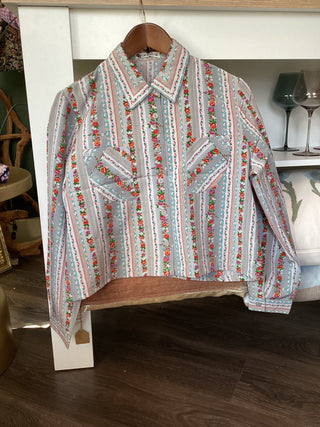 Suns out long sleeve crop top