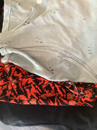 Jess Abernethy tops