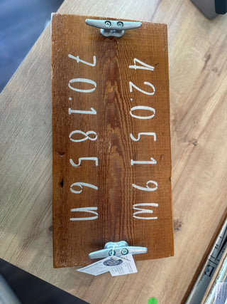 New England Good Life - Medium Charcuterie Board
