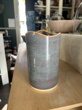 Owen Wolfertz- Wavy Vase/ Utensil Holder
