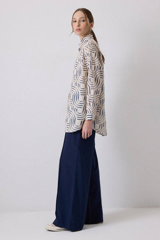 Touché NAVY CURVE PRINT OVERSIZED COTTON SHIRT